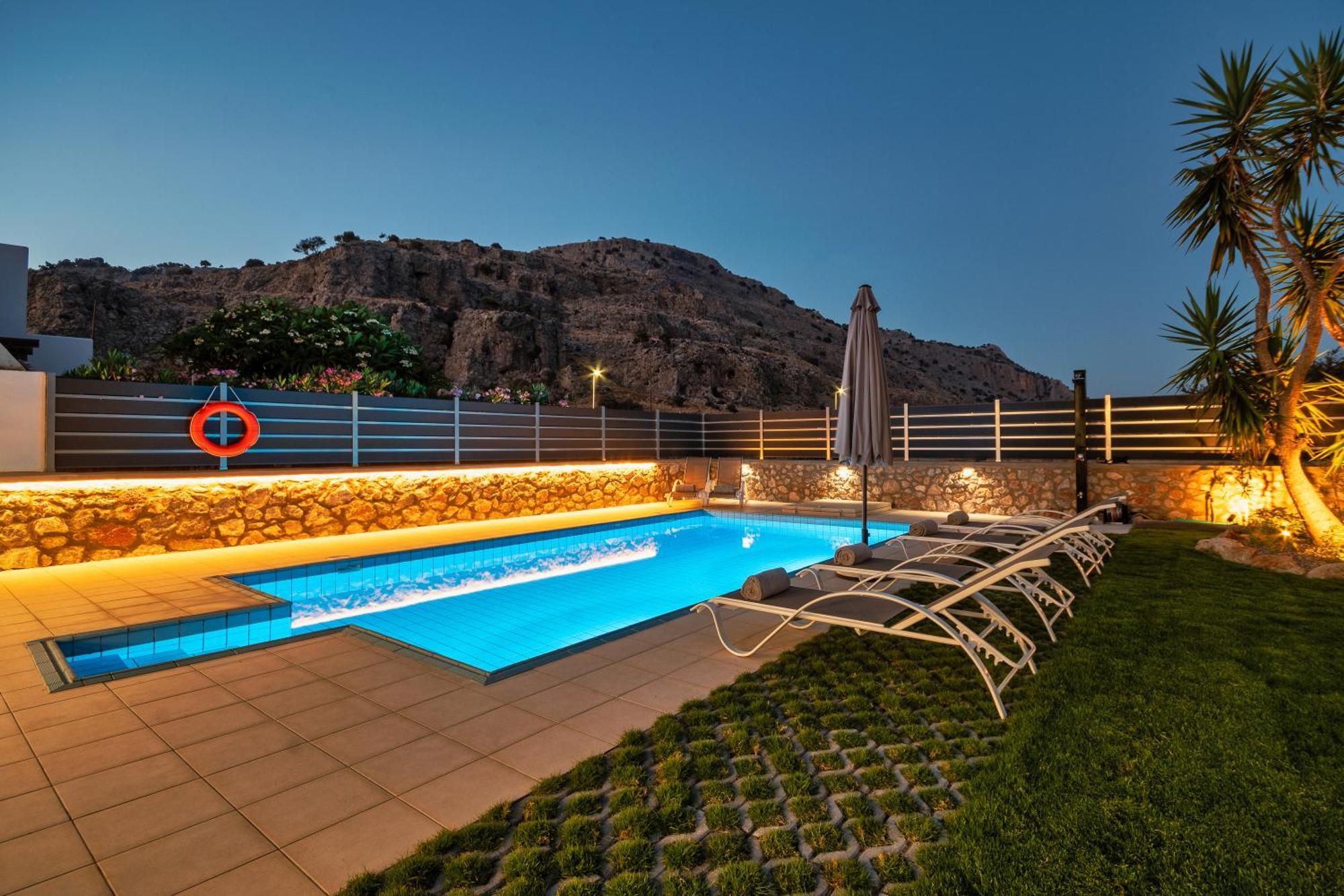 Villa Mariani II - In Lothiarika, Newly Renovated June 2024, Private Pool, Lindos 10 Min, Beach 120M Лардос Екстериор снимка
