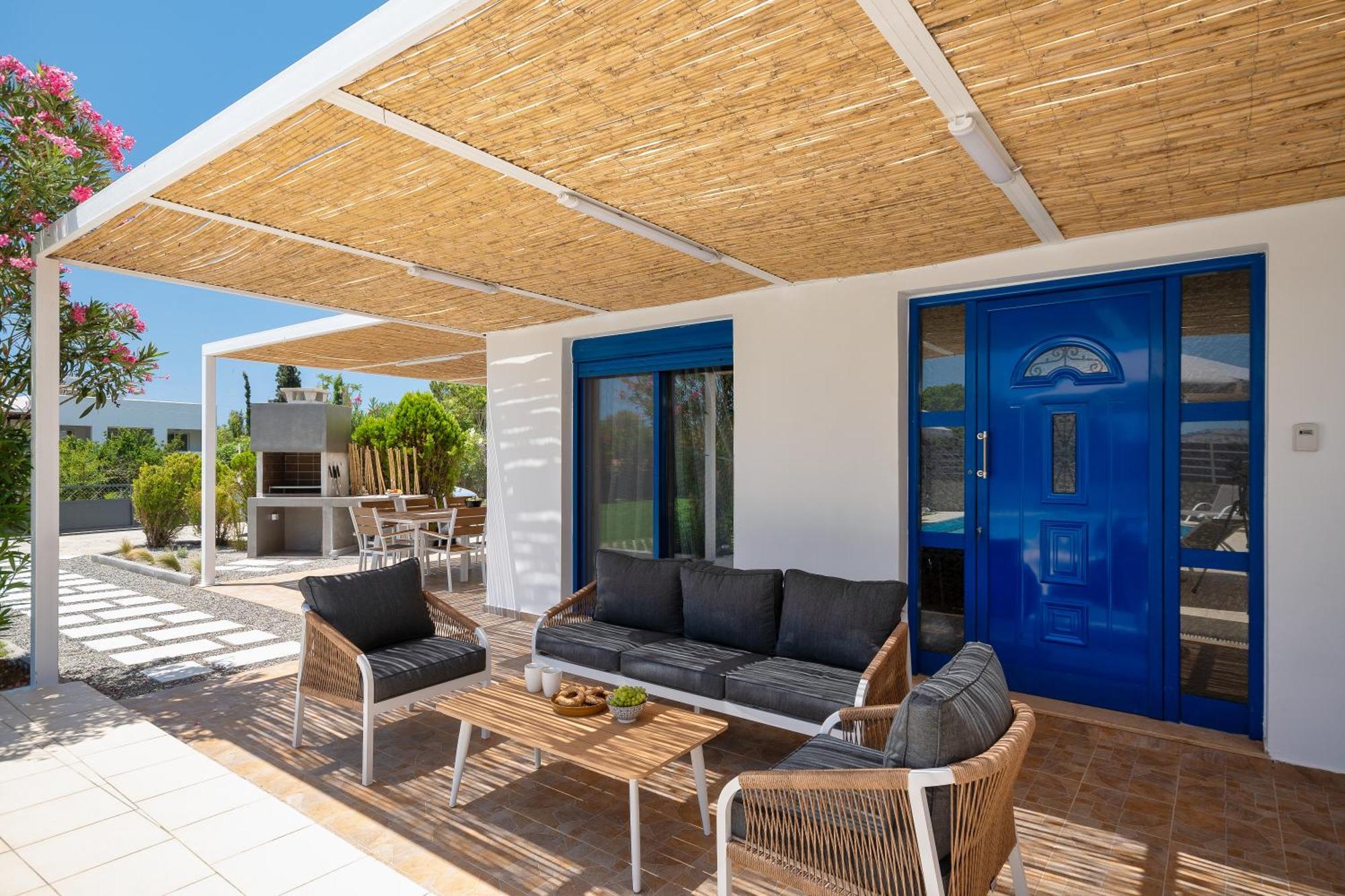 Villa Mariani II - In Lothiarika, Newly Renovated June 2024, Private Pool, Lindos 10 Min, Beach 120M Лардос Екстериор снимка