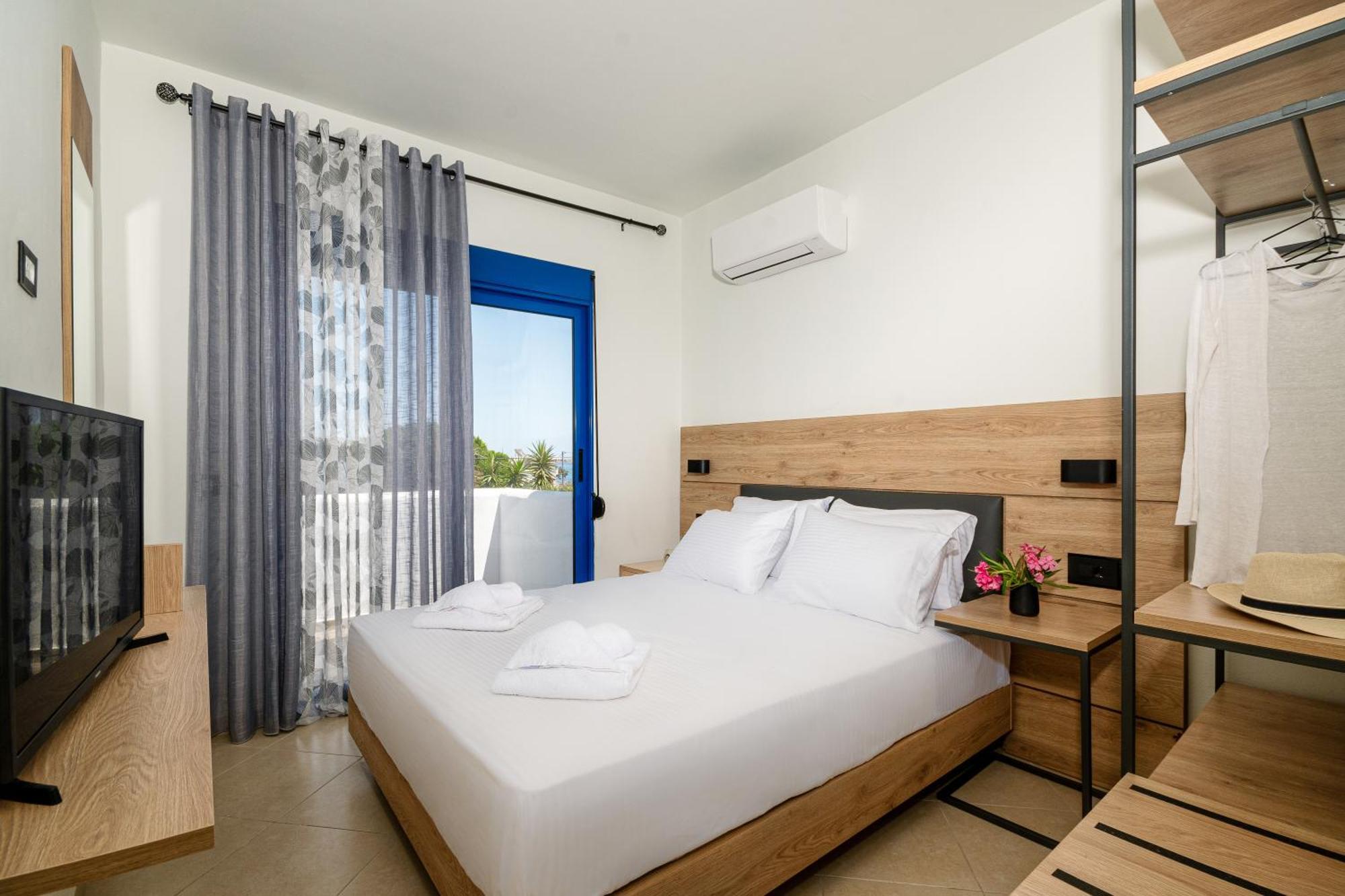 Villa Mariani II - In Lothiarika, Newly Renovated June 2024, Private Pool, Lindos 10 Min, Beach 120M Лардос Екстериор снимка