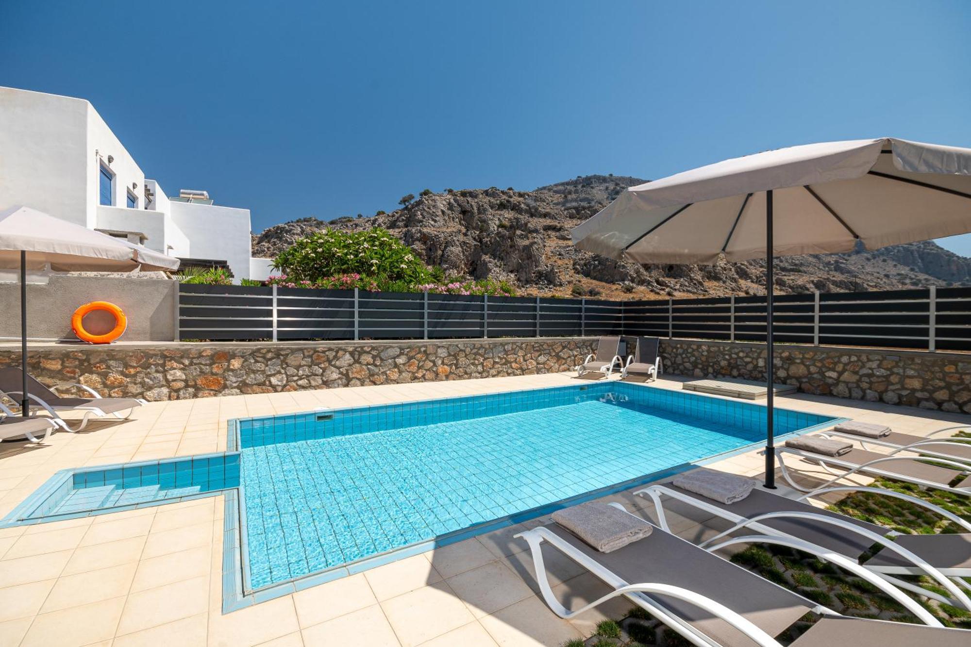 Villa Mariani II - In Lothiarika, Newly Renovated June 2024, Private Pool, Lindos 10 Min, Beach 120M Лардос Екстериор снимка