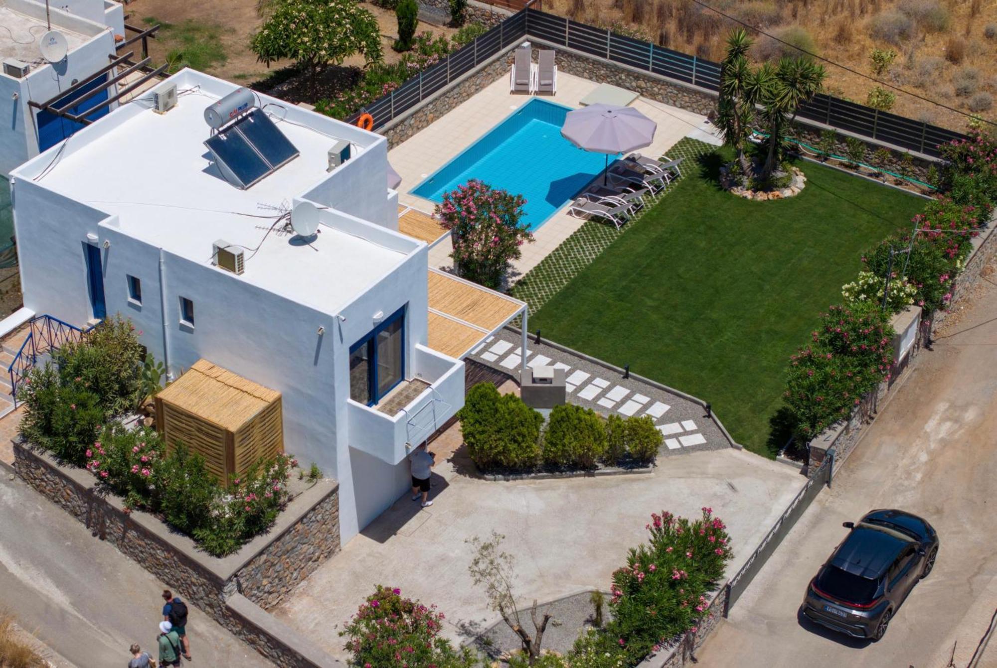 Villa Mariani II - In Lothiarika, Newly Renovated June 2024, Private Pool, Lindos 10 Min, Beach 120M Лардос Екстериор снимка